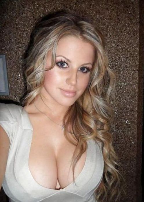 breasts cleavage girl