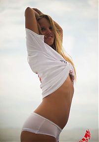 TopRq.com search results: summer bikini beach girls recreate on yacht vessels