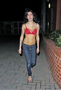 Celebrities: Life of Amy Jade Winehouse