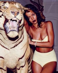 TopRq.com search results: Robyn Rihanna Fenty