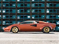 Transport: Lamborghini Countach LP 400S