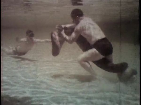 History: Underwater fight with a 20 ft Anaconda