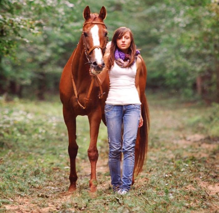 girl with a horse