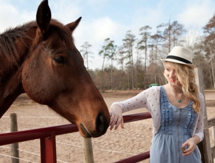 girl with a horse