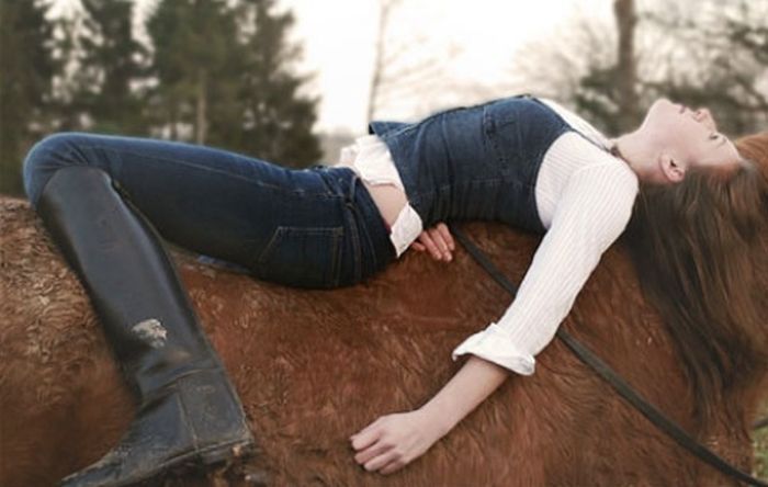 girl with a horse