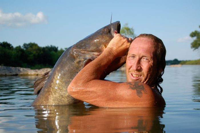 catching a giant catfish