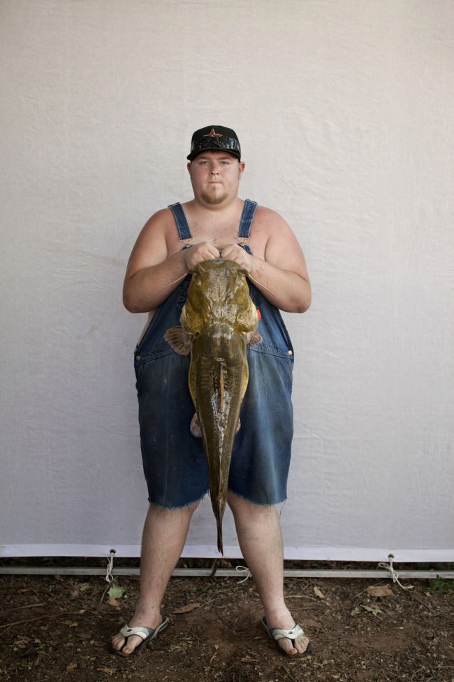 catching a giant catfish