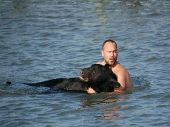 saving a bear from drowning