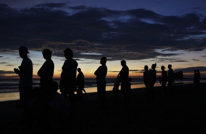 Saving a whale, Cetacean stranding, Popoyo Beach, Tola municipality, Rivas Department, Nicaragua