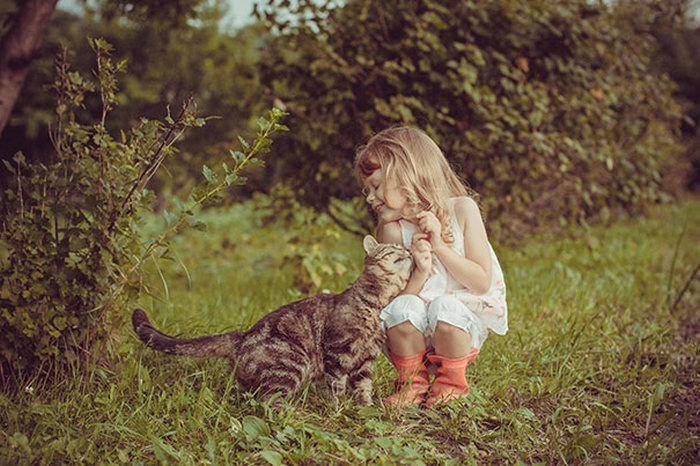 cat and the child