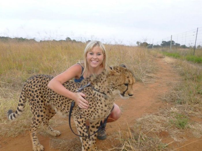 girl with a cheetah