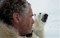 Fauna & Flora: Polar bear attack by Gordon Buchanan