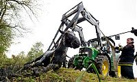 TopRq.com search results: Horse saved from a deadly muddy pond, Radcliffe, Greater Manchester, United Kingdom