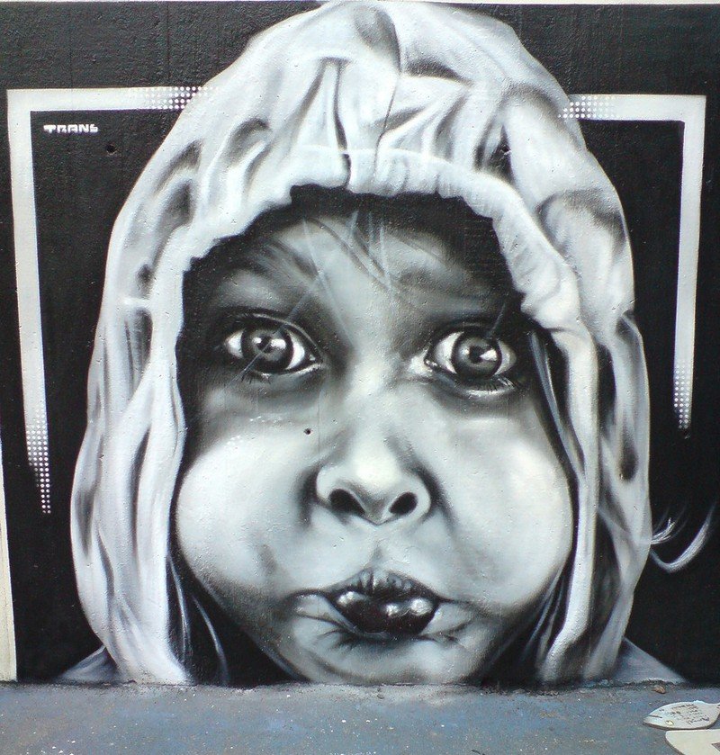 Photorealistic graffiti artist by Trans