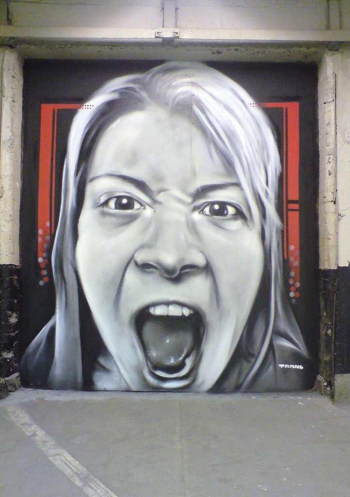 Photorealistic graffiti artist by Trans