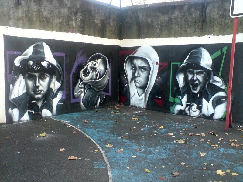 Photorealistic graffiti artist by Trans