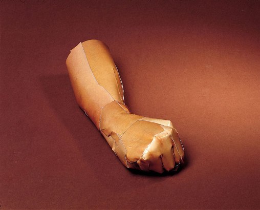 Sculptures from the photos by Korean sculptor Gwon Osang