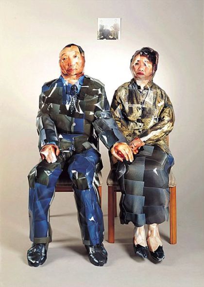 Sculptures from the photos by Korean sculptor Gwon Osang