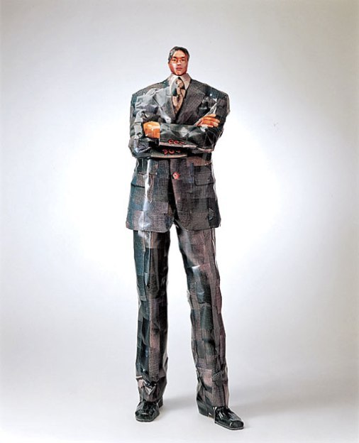 Sculptures from the photos by Korean sculptor Gwon Osang