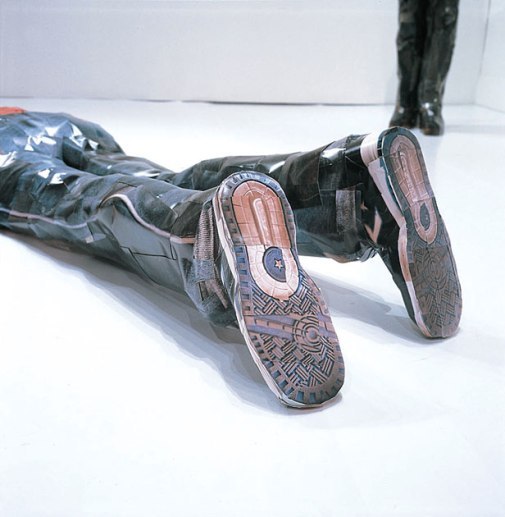 Sculptures from the photos by Korean sculptor Gwon Osang