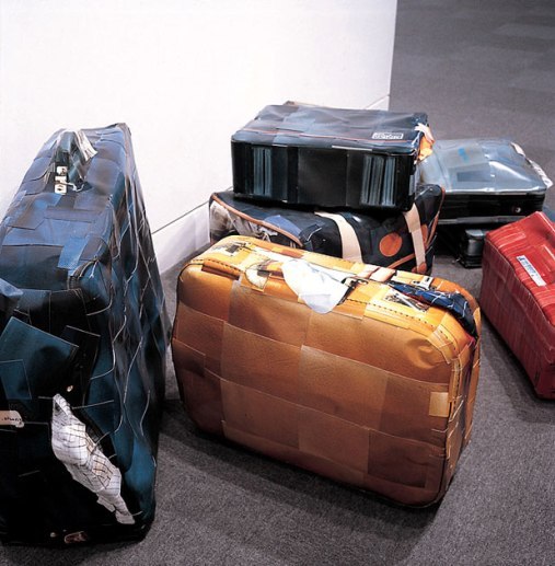 Sculptures from the photos by Korean sculptor Gwon Osang