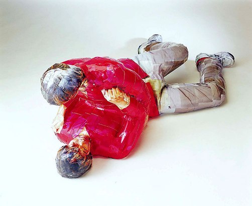 Sculptures from the photos by Korean sculptor Gwon Osang