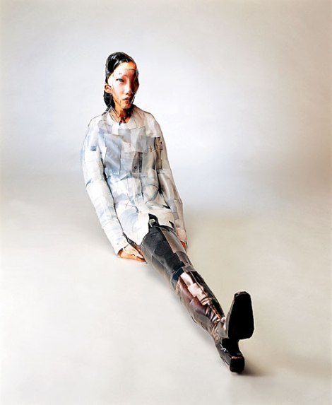 Sculptures from the photos by Korean sculptor Gwon Osang