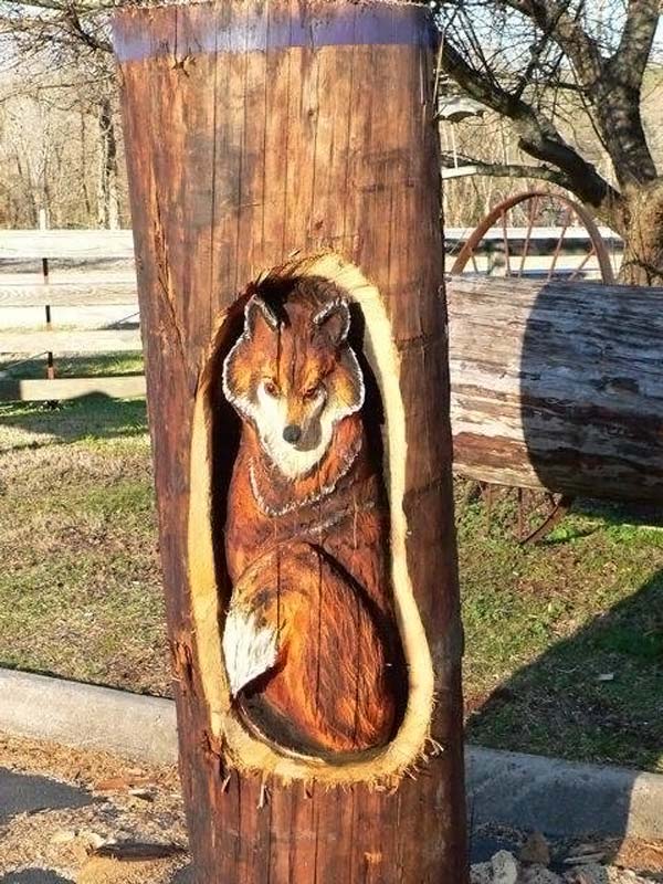 Wood sculptures made by chainsaw