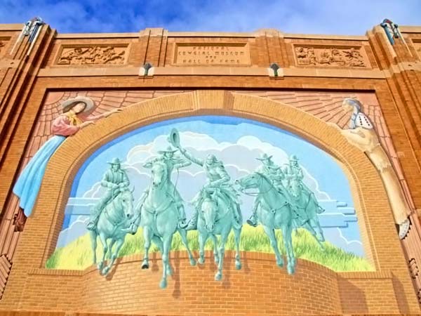 3D art on buildings