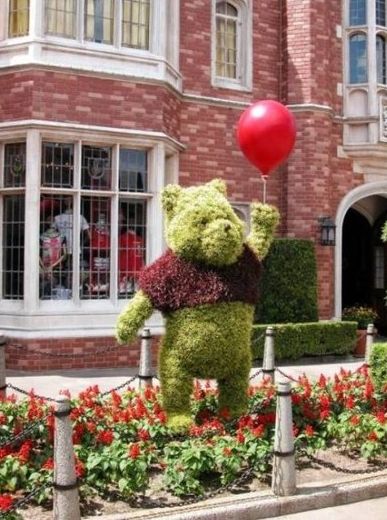 green statues