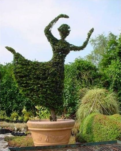 green statues