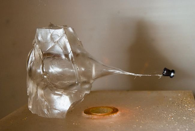 High-speed photography art with Nikon D40