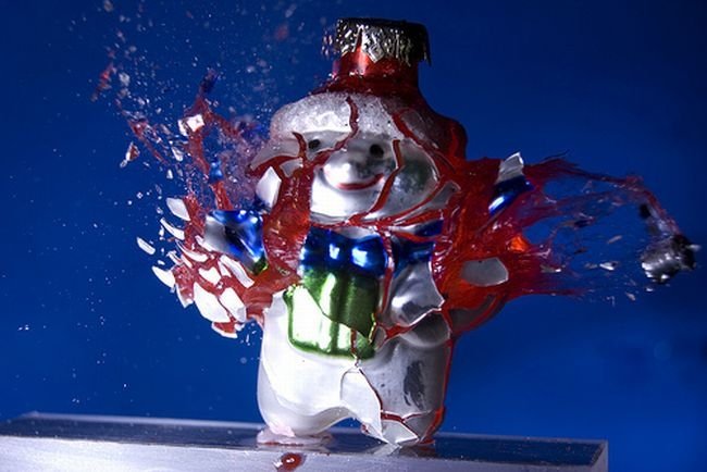 High-speed photography art with Nikon D40