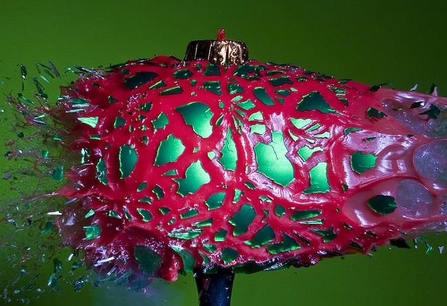 High-speed photography art with Nikon D40
