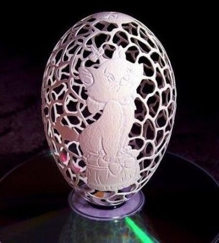 Egg shell art