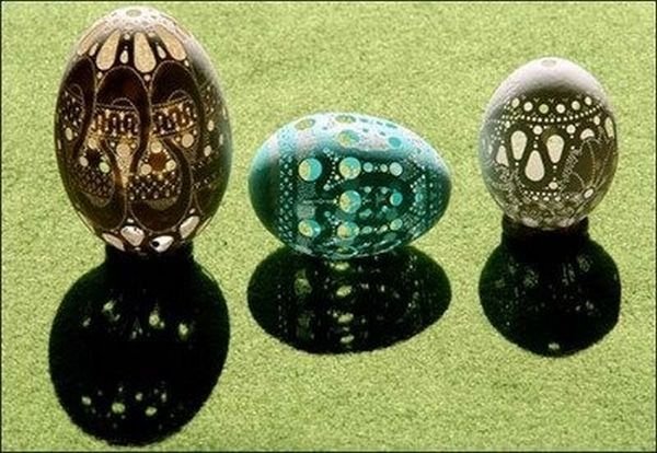 Egg shell art