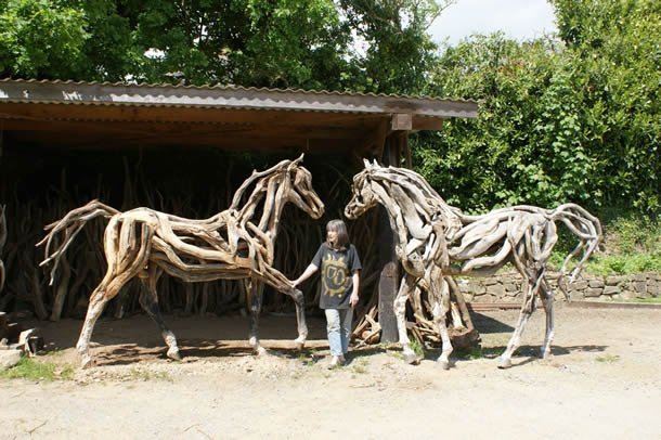 Wooden animals art