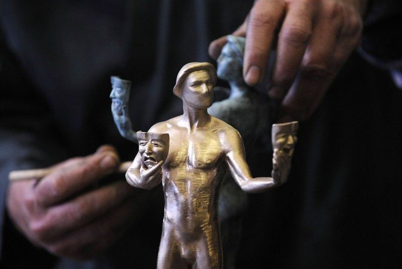 Production of premium figurines for  American Actors Guild