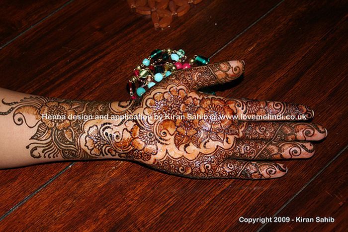 Mehndi Henna Indian tattoos