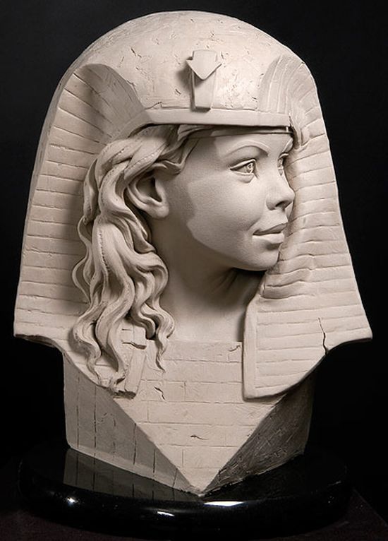 sculpture portraits