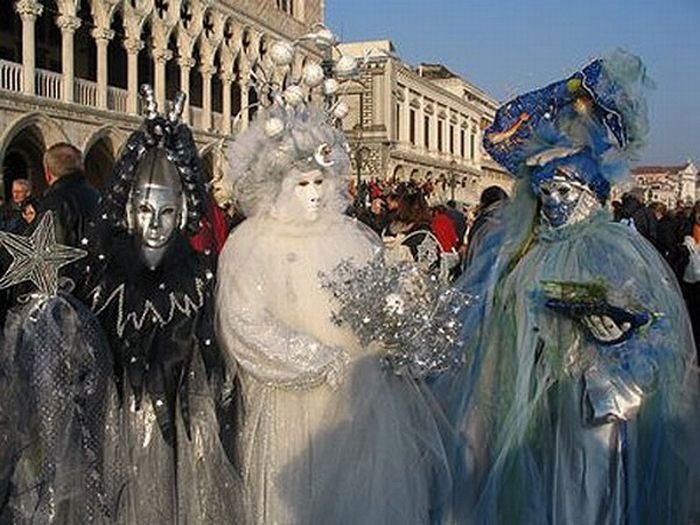 creative carnival masks