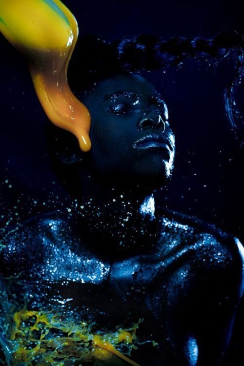 Color pictures by Gabriel Vickbold