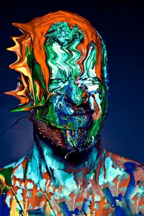 Color pictures by Gabriel Vickbold