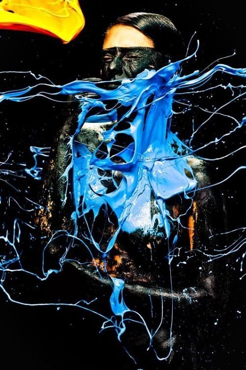 Color pictures by Gabriel Vickbold