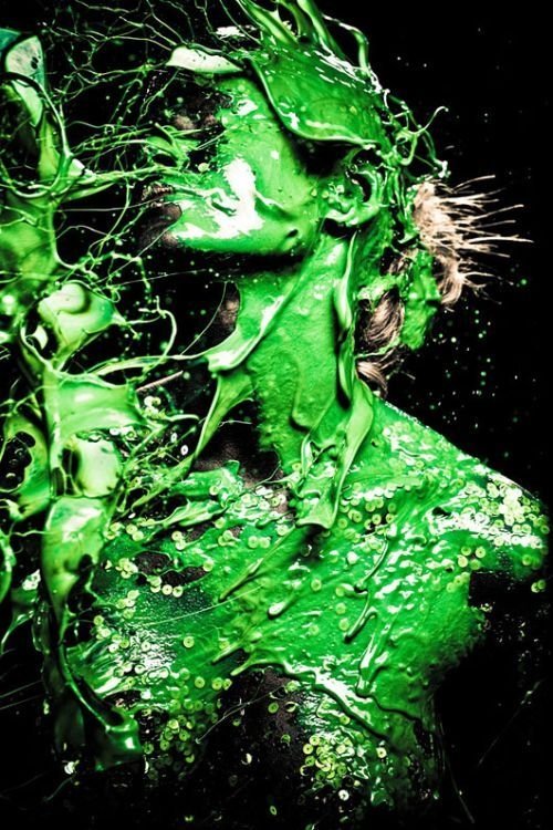 Color pictures by Gabriel Vickbold