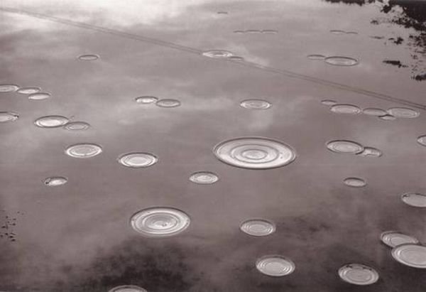 Black and white surrealistic photo by Chema Madoz