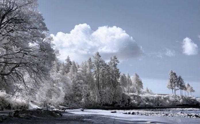 Infrared photography by Jeffrey Klassen