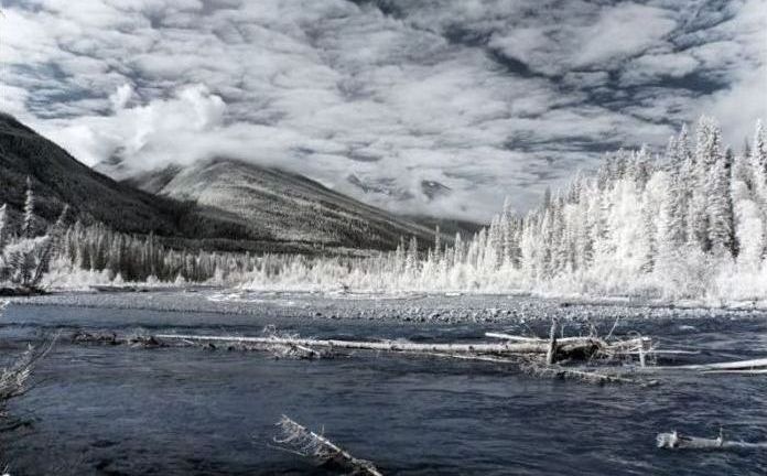 Infrared photography by Jeffrey Klassen