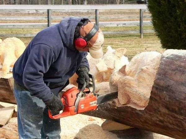 Wood carving art by Randall D. Boni