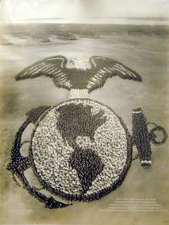 pictures formed by thousands of soldiers